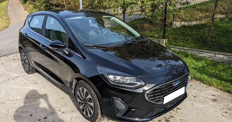 małopolskie Ford Fiesta cena 42500 przebieg: 17909, rok produkcji 2022 z Nowogród Bobrzański